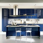 koyu mavi lüks mutfak dekorasyonu