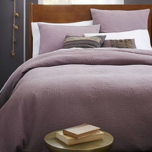 pembe şık nevresim modeli